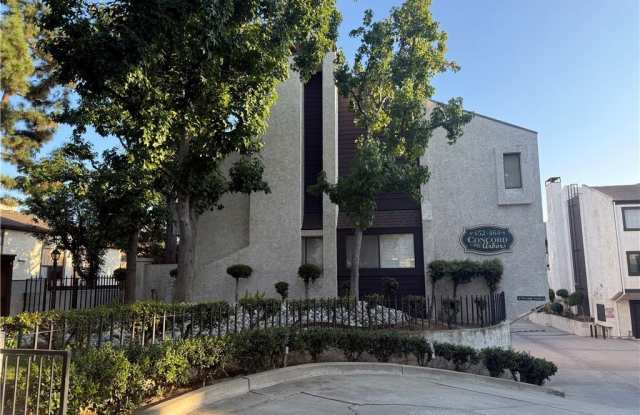 452 W Huntington Drive photos photos