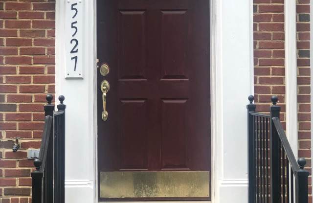 5527 HARTFIELD AVENUE Gallery 3
