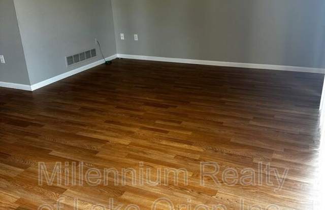 50406 Bay Run S Gallery 2