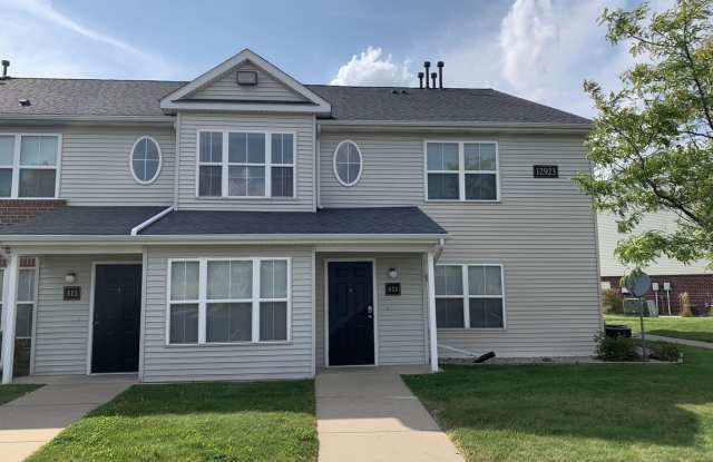 3-BDR 2-BATH CONDO IN GRAND LEDGE photos photos