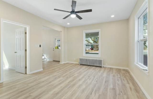 26 North Virginia Avenue Gallery 4
