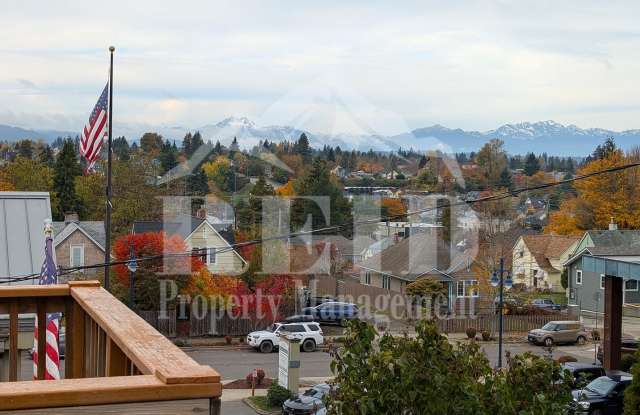 Easy Commute with Stunning Views! photos photos Easy Commute with Stunning Views! photos photos