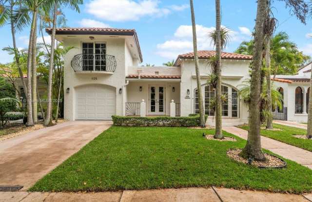 1125 Asturia Ave photos photos