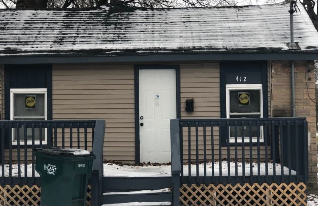 412 S Francis Avenue - 412 South Francis Avenue, Lansing, MI 48912