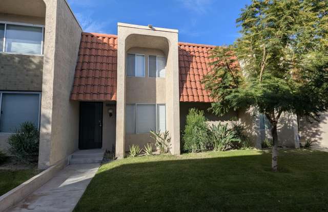 2260 N Indian Canyon Drive unit: B photos photos