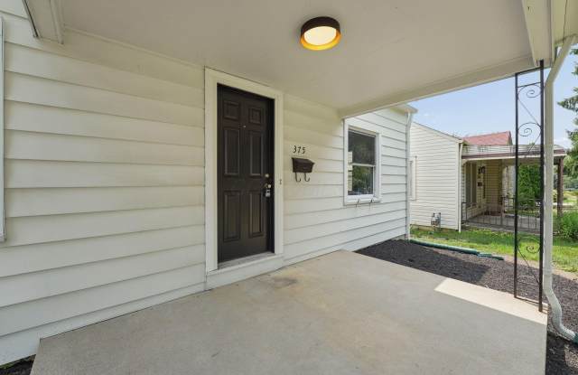 375 E Royal Forest Boulevard Gallery 3