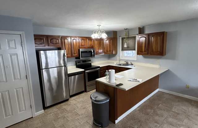 3 Hinman Street - 2 photos photos