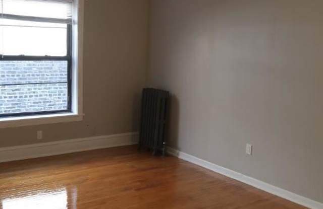 755 W Buena Gallery 4