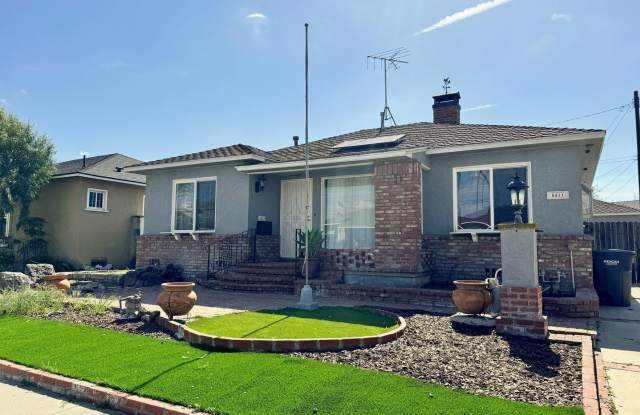 Charming 2-Bedroom Home with Fireplace, Backyard  Garage in Lakewood photos photos