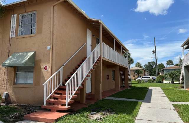 733 MICHIGAN COURT - 733 Michigan Court, St. Cloud, FL 34769