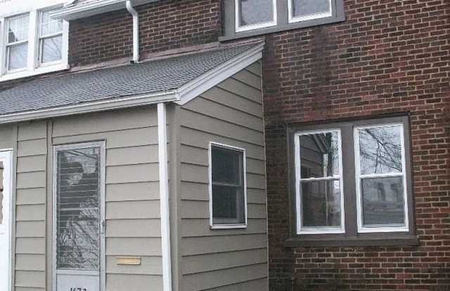 1673 WEST 15TH STREET ERIE PA 16505 FOR RENT photos photos