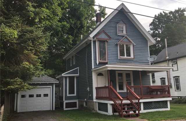 Charming 2 Bedroom Single Family - 46 Arthur Avenue, Cortland, NY 13045