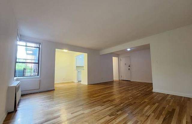 4475 Henry Hudson Parkway West Gallery 2