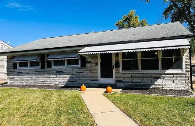 4123 Tesson Street photos photos