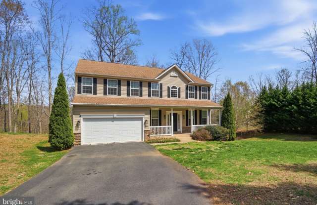 950 GROUSE POINTE Drive Gallery 1