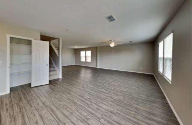 1139 Clear Dusk Lane Gallery 2