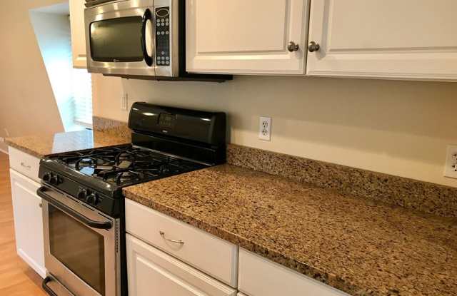 674 Main Street #2 photos photos 674 Main Street #2 photos photos