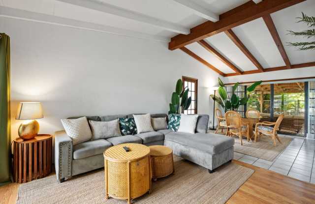 2512 Sugarloaf Lane Gallery 4