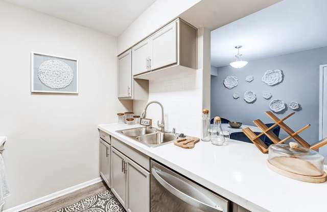 The Woods of Fairfax Apartments of Lorton Gallery 3