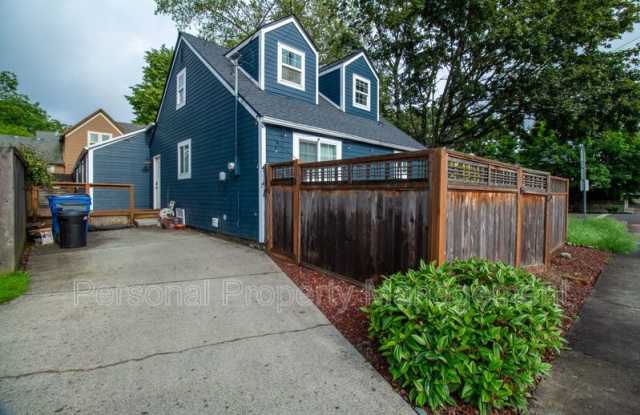 401 W McLoughlin Blvd photos photos