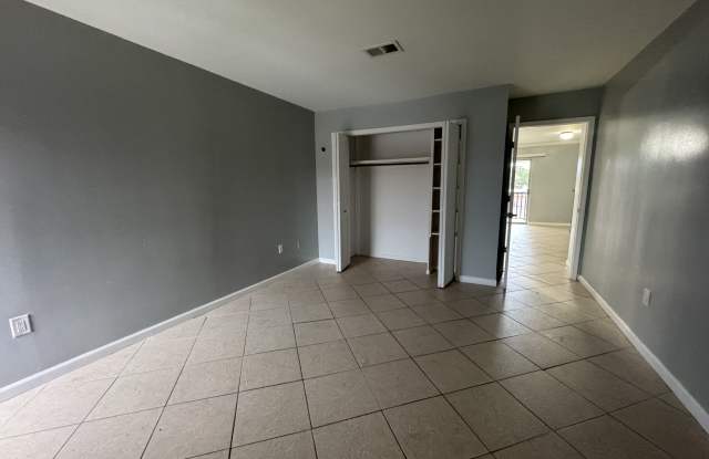 406 Marshall Ct photos photos