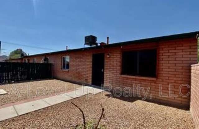 1045 South Herbert Avenue photos photos 1045 South Herbert Avenue photos photos