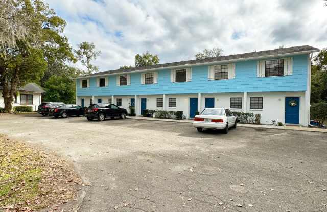 Oak Village - Beautiful 2 Bedroom, 1 Bathroom Townhome photos photos