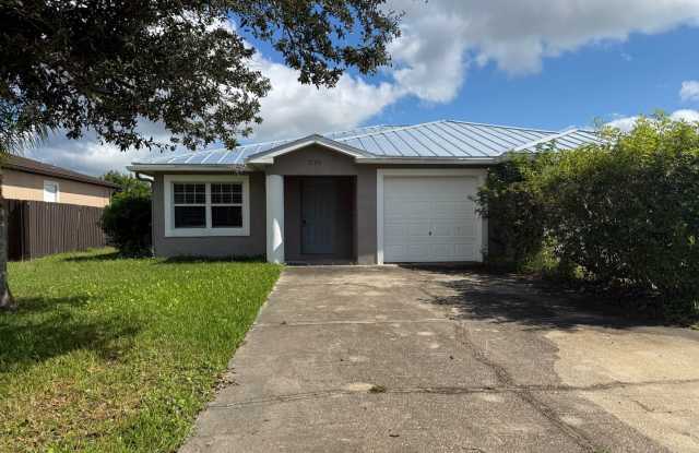 3/2 in Wedgefield photos photos