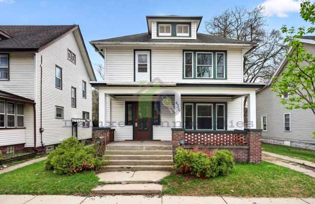REMODELED 2 BEDROOM!! Move in Ready- Close to Cherry Hill photos photos