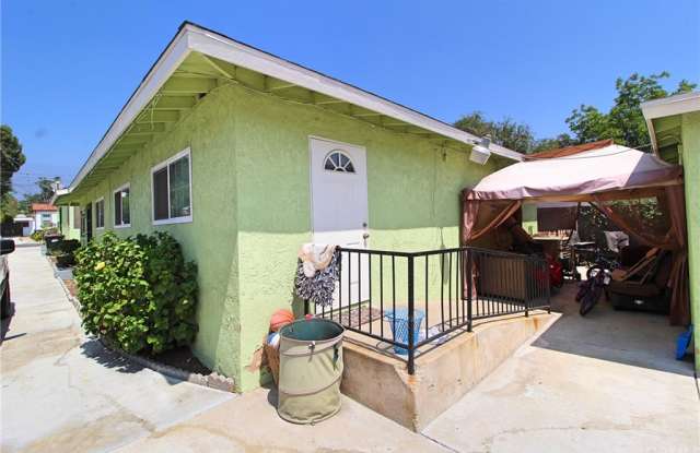 432 Los Angeles Avenue Gallery 2