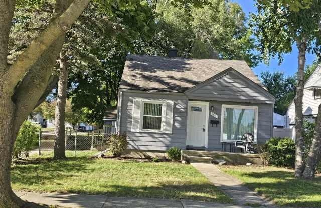 2501 Barrett Avenue photos photos