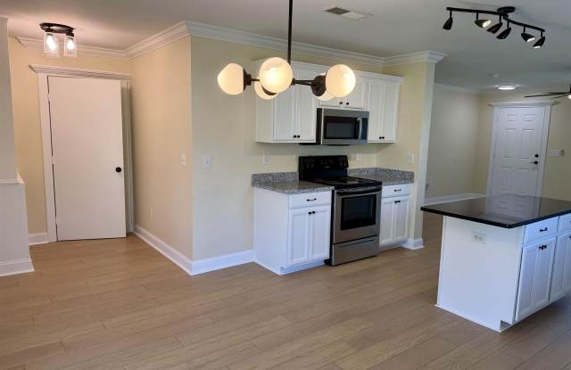 226 Dormont Drive Gallery 4