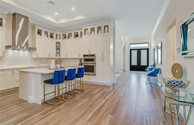 2875 Coco Lakes Dr Gallery 3