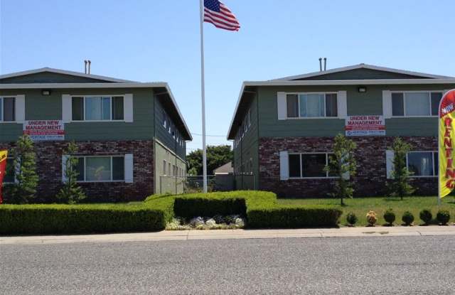 1621 Swezy Street #20 photos photos