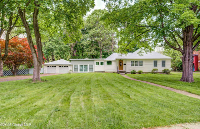 107 Green Avenue photos photos