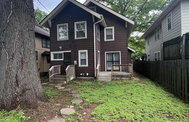 5226 N College Avenue photos photos