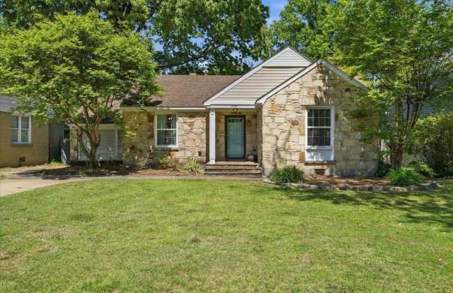 3784 PHILWOOD Ave photos photos
