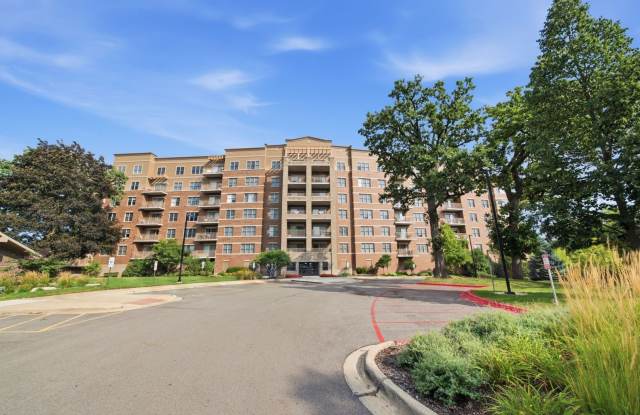 125 Lakeview Drive Gallery 3