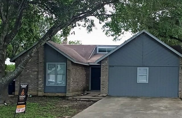 2526 MOSS BLUFF ST - 2526 Moss Bluff, San Antonio, TX 78232