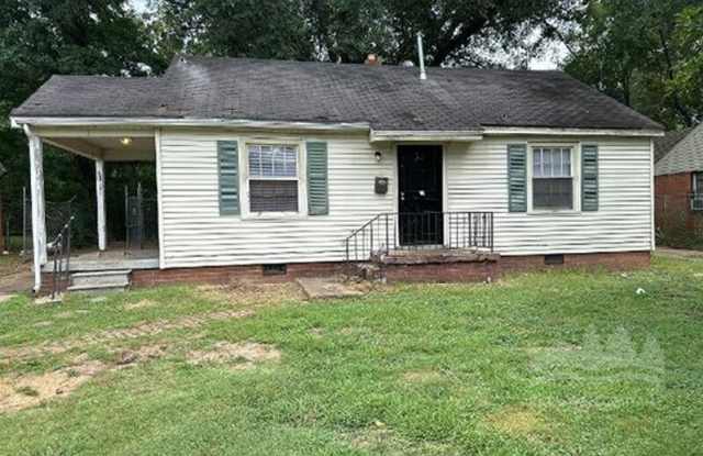 1240 Robin Hood Ln photos photos