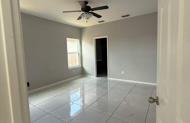 4224 Gavilan Dr photos photos