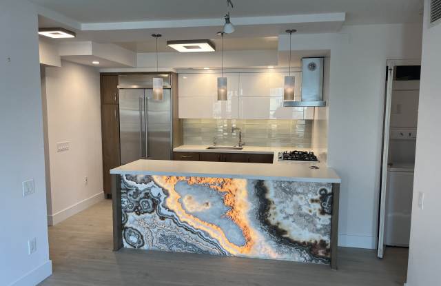 500 West Harbor Drive photos photos