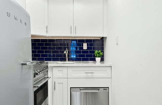 307 West 82nd Street Gallery 2