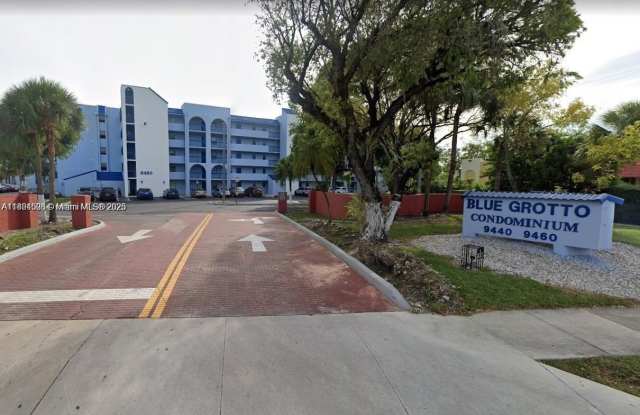 9440 Fontainebleau Blvd photos photos