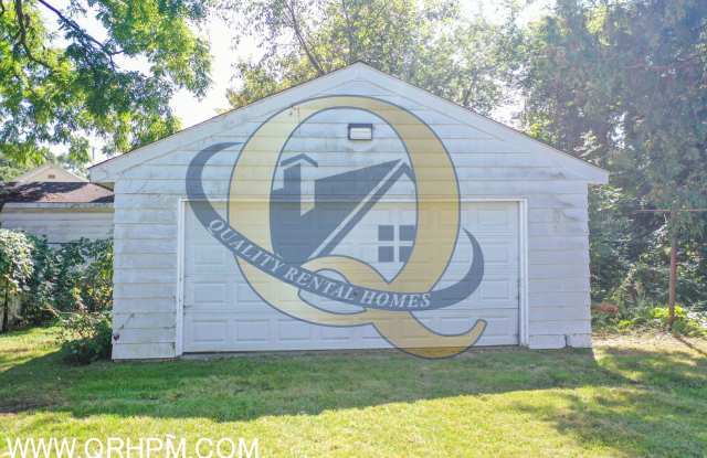 Available Now - 4 BEDROOMS!!! Gallery 3