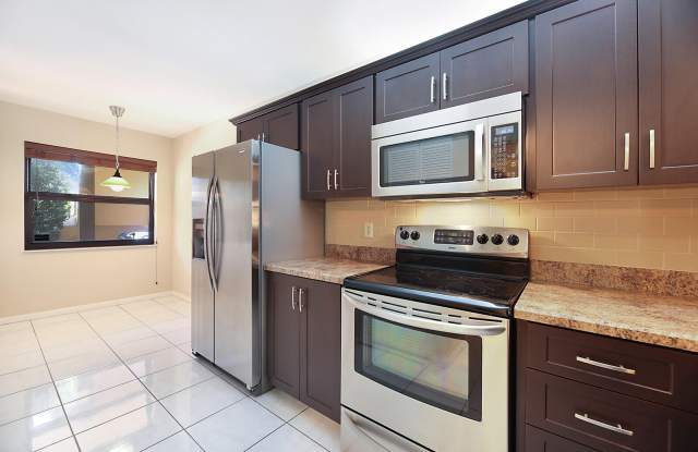 3114 SW 20th Terrace Gallery 4