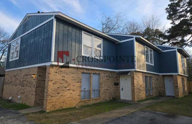 Schedule Your Tour Today! Newly Updated 2/1.5 Townhome in Longview photos photos