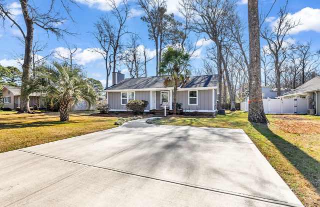 Fully upgraded, Pet-Friendly, Three Bedroom Furnished Home is Now Available in NMB! photos photos