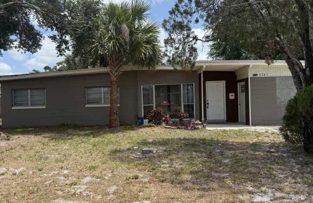 3245 Citrus Court photos photos