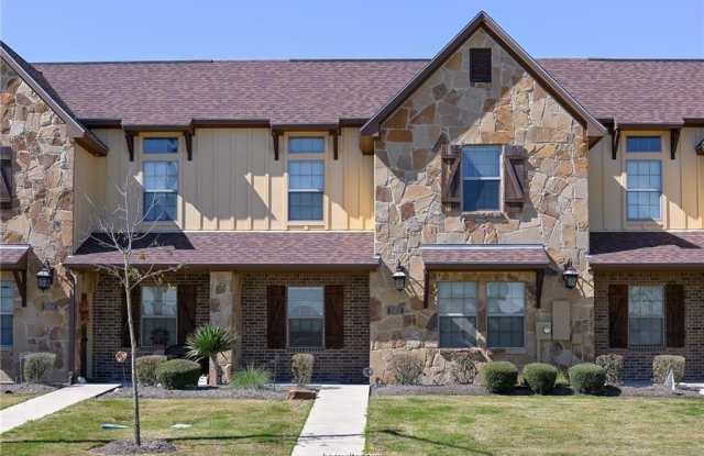 3329 Airborne Avenue photos photos